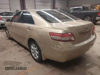 2011 Toyota Camry LE with VIN 4T4BF3EK7BR090442, listed as a IAAI auction lot 41963715 with 91,557 mi miles. Bid and sale history available at carsss.com. Image 3.