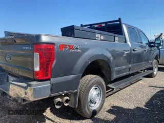 2019 Ford F-250 XL с VIN 1FT7W2BT5KEC22832, выставлен на аукционе IAAI как лот 42740580 с пробегом 150 547 миль миль и . История ставок и продаж доступна на DreamBid. Изображение 18.