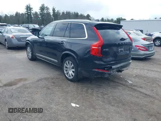 2016 Volvo XC90 T6 Inscription with VIN YV4A22PL2G1001341, listed as a IAAI auction lot 41889096 with 88,354 mi miles. Bid and sale history available at carsss.com. Image 3.