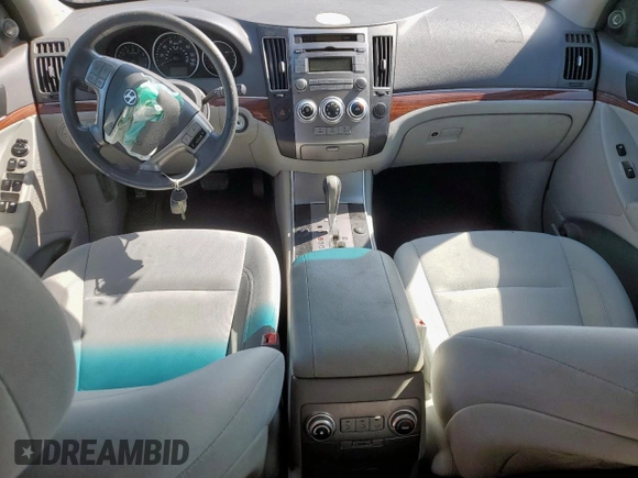 2011 Hyundai Veracruz GLS z VIN KM8NUDCC3BU143281, wystawiony jako Copart lot #50250975 z przebiegiem 189 112 mil mil oraz Szkoda całkowita • Salvage title. Historia ofert i sprzedaży dostępna na DreamBid. Obrazek 8.