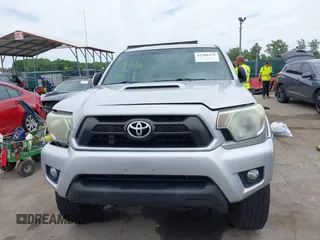 2013 Toyota Tacoma with VIN 3TMMU4FN1DM055477, listed as a IAAI auction lot 42306479 with 191,792 mi miles and . Bid and sale history available at DreamBid. Image 12.