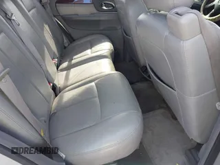 2006 GMC Envoy SLE with VIN 1GKDT13S362185383, listed as a IAAI auction lot 41542679 with 1 mi miles. Bid and sale history available at carsss.com. Image 8.