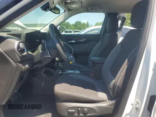 2024 Chevrolet TrailBlazer LT with VIN KL79MRSL8RB074305, listed as a Copart auction lot 60099984 with 1,051 mi miles and Salvage Title. Bid and sale history available at DreamBid. Image 7.