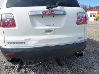 2008 GMC Acadia SLE1 with VIN 1GKEV13788J294604, listed as a IAAI auction lot 41818969 with 173,252 mi miles. Bid and sale history available at carsss.com. Image 6.