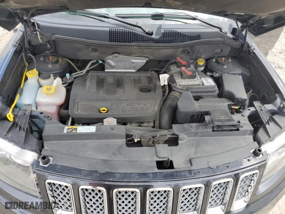 2014 Jeep Compass Latitude with VIN 1C4NJDEBXED761879, listed as a Copart auction lot 52920015 with 44,018 mi miles and Non Repairable. Bid and sale history available at carsss.com. Image 11.