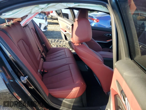 2023 BMW 3 Series 330i xDrive with VIN 3MW89FF08P8D10039, listed as a Copart auction lot 43472935 with 0 mi miles and Salvage Title. Bid and sale history available at carsss.com. Image 10.