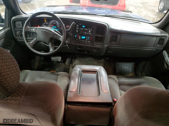 2003 Chevrolet Avalanche with VIN 3GNEK13T43G202892, listed as a Copart auction lot 47370115 with 184,065 mi miles and Non Repairable. Bid and sale history available at carsss.com. Image 8.