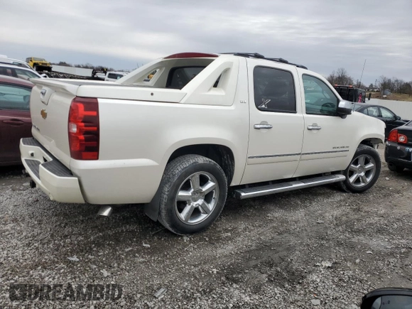2012 Chevrolet Avalanche LTZ with VIN 3GNTKGE7XCG281513, listed as a Copart auction lot 48007475 with 205,791 mi miles and Salvage title. Bid and sale history available at DreamBid. Image 3.