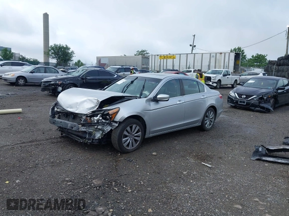 2011 Honda Accord EX-L с VIN 1HGCP3F83BA014108, выставлен на аукционе IAAI как лот 42527925 с пробегом 90 049 миль миль и . История ставок и продаж доступна на DreamBid. Изображение 18.