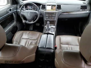 2016 Lincoln MKS z VIN 1LNHL9DK5GG602626, wystawiony jako Copart lot #50748125 z przebiegiem 118 884 mil mil oraz Szkoda całkowita • Salvage title. Historia ofert i sprzedaży dostępna na DreamBid. Obrazek 8.