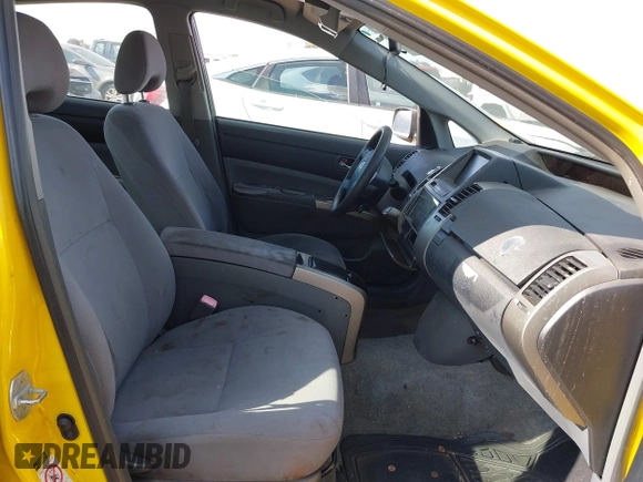 2009 Toyota Prius with VIN JTDKB20U497841633, listed as a IAAI auction lot 41370371 with 194,593 mi miles. Bid and sale history available at carsss.com. Image 5.