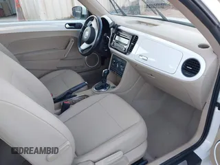 2013 Volkswagen Beetle Fender Edition с VIN 3VWJP7AT2DM614534, выставлен на аукционе IAAI как лот 41919625 с пробегом 86 362 миль миль и . История ставок и продаж доступна на DreamBid. Изображение 5.