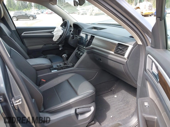 2023 Volkswagen Atlas SE с VIN 1V2HR2CA9PC509908, выставлен на аукционе IAAI как лот 42491459 с пробегом 36 812 миль миль и . История ставок и продаж доступна на DreamBid. Изображение 5.