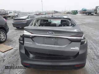 2017 Ford Fusion SE with VIN 3FA6P0H97HR199980, listed as a IAAI auction lot 41570237 with 89,612 mi miles. Bid and sale history available at carsss.com. Image 16.