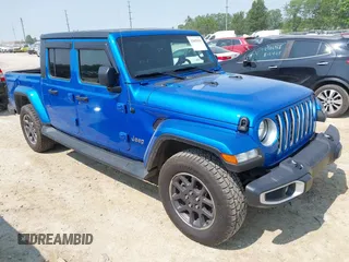 2021 Jeep Gladiator High Altitude с VIN 1C6HJTFG2ML617322, выставлен на аукционе IAAI как лот 42407610 с пробегом 40 105 миль миль и . История ставок и продаж доступна на DreamBid. Изображение 1.