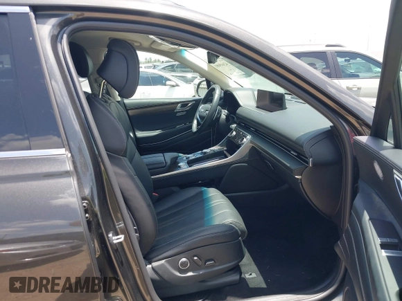 2024 Genesis GV80 z VIN KMUHBDSB9RU209209, wystawiony jako IAAI lot #42449081 z przebiegiem 34 184 mil mil oraz . Historia ofert i sprzedaży dostępna na DreamBid. Obrazek 5.