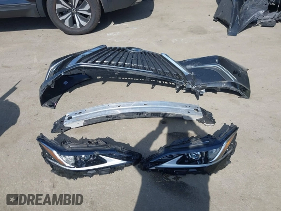 2022 Lexus ES 350 z VIN 58ACZ1B11NU120506, wystawiony jako IAAI lot #42082831 z przebiegiem 60 531 mil mil oraz . Historia ofert i sprzedaży dostępna na DreamBid. Obrazek 12.