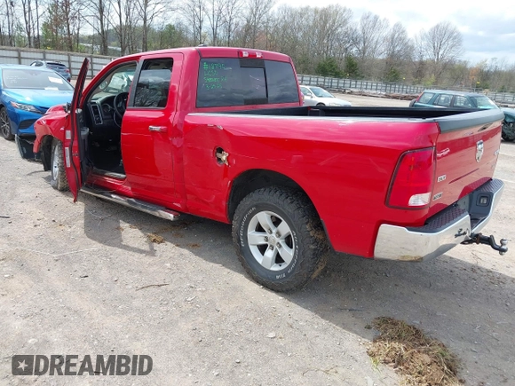 2017 Ram 1500 SLT z VIN 1C6RR7GG0HS578017, wystawiony jako IAAI lot #41935144 z przebiegiem 173 655 mil mil oraz . Historia ofert i sprzedaży dostępna na DreamBid. Obrazek 3.