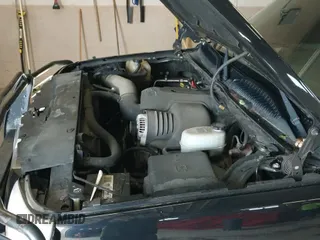 2005 Cadillac Escalade EXT z VIN 3GYEK62N55G153966, wystawiony jako IAAI lot #42310541 z przebiegiem Nie podano mil oraz . Historia ofert i sprzedaży dostępna na DreamBid. Obrazek 12.