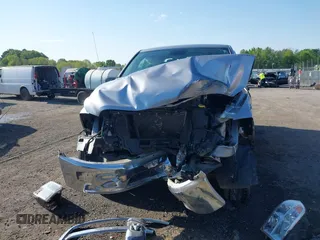 2021 Ram 1500 Tradesman z VIN 1C6RR6FG6MS550891, wystawiony jako IAAI lot #42013131 z przebiegiem 100 229 mil mil oraz . Historia ofert i sprzedaży dostępna na DreamBid. Obrazek 12.