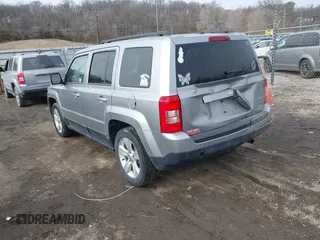 2016 Jeep Patriot Latitude с VIN 1C4NJPFB0GD543677, выставлен на аукционе IAAI как лот 41558393 с пробегом 101 932 миль миль и . История ставок и продаж доступна на DreamBid. Изображение 3.