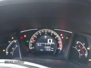 2017 Honda Civic LX z VIN 19XFC2F50HE007646, wystawiony jako IAAI lot #41360121 z przebiegiem 133 800 mil mil oraz . Historia ofert i sprzedaży dostępna na DreamBid. Obrazek 7.