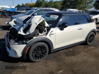 2016 MINI Hardtop S with VIN WMWXP7C59G2A42949, listed as a Copart auction lot 73546334 with Not Provided miles and Salvage Title. Bid and sale history available at DreamBid. Image 1.