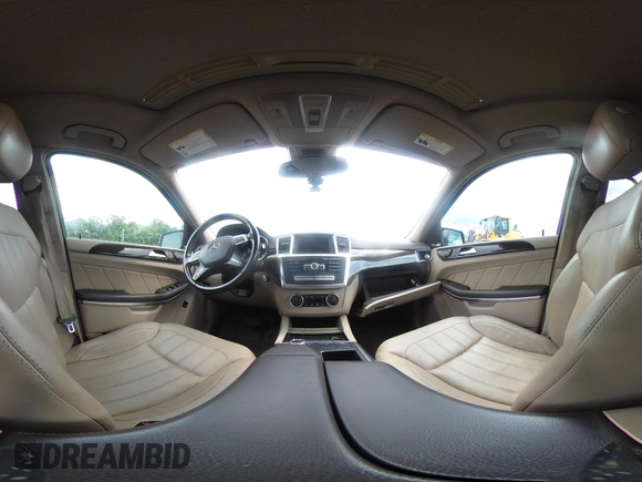 2014 Mercedes-Benz GL 450 с VIN 4JGDF7CE1EA286051, выставлен на аукционе IAAI как лот 42549323 с пробегом 143 640 миль миль и . История ставок и продаж доступна на DreamBid. Изображение 18.