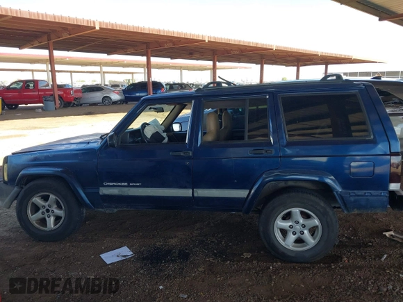 2001 Jeep Cherokee Sport с VIN 1J4FT48S01L581315, выставлен на аукционе IAAI как лот 40392021 с пробегом Не указан миль и . История ставок и продаж доступна на DreamBid. Изображение 14.