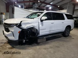 2021 Chevrolet Suburban LT z VIN 1GNSKCKD1MR392290, wystawiony jako Copart lot #46034315 z przebiegiem 63 759 mil mil oraz Szkoda całkowita • Salvage title. Historia ofert i sprzedaży dostępna na DreamBid. Obrazek 1.