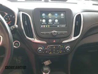2019 Chevrolet Equinox LT z VIN 2GNAXTEV7K6258068, wystawiony jako IAAI lot #42262782 z przebiegiem 95 422 mil mil oraz . Historia ofert i sprzedaży dostępna na DreamBid. Obrazek 1.