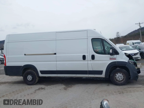 2022 Ram ProMaster Cargo with VIN 3C6MRVJG0NE114716, listed as a IAAI auction lot 40906614 with 164,182 mi miles and . Bid and sale history available at DreamBid. Image 14.
