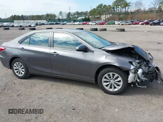 2015 Toyota Camry XLE with VIN 4T4BF1FKXFR465183, listed as a IAAI auction lot 41994681 with 113,891 mi miles and . Bid and sale history available at carsss.com. Image 13.