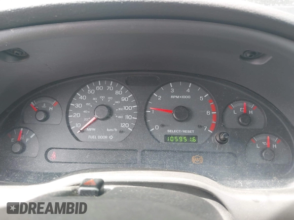 2001 Ford Mustang Standard with VIN 1FAFP40451F161190, listed as a IAAI auction lot 42152309 with 105,951 mi miles. Bid and sale history available at carsss.com. Image 7.