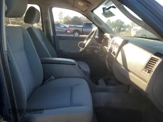 2006 Dodge Dakota SLT with VIN 1D7HW48NX6S503384, listed as a Copart auction lot 46328955 with 89,505 mi miles and Salvage Title. Bid and sale history available at carsss.com. Image 7.