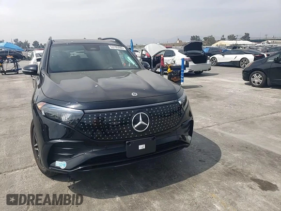 2024 Mercedes-Benz EQB 250+ z VIN W1N9M0CB6RN094807, wystawiony jako Copart lot #53195985 z przebiegiem 3 107 mil mil oraz Szkoda całkowita • Salvage title. Historia ofert i sprzedaży dostępna na DreamBid. Obrazek 11.