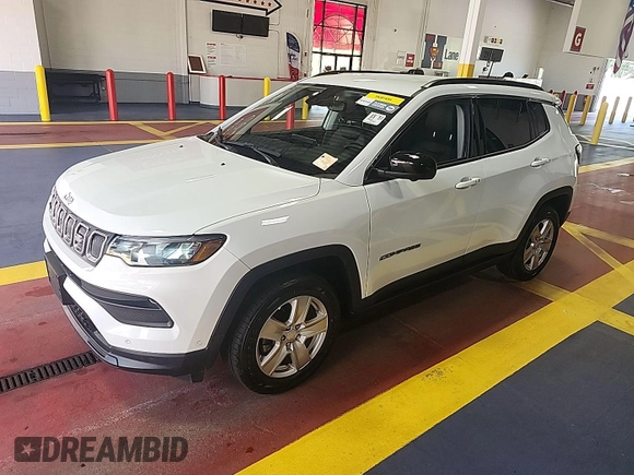2022 Jeep Compass Latitude с VIN 3C4NJDBB9NT205917, выставлен на аукционе IAAI как лот 42621255 с пробегом 15 841 миль миль и . История ставок и продаж доступна на DreamBid. Изображение 12.
