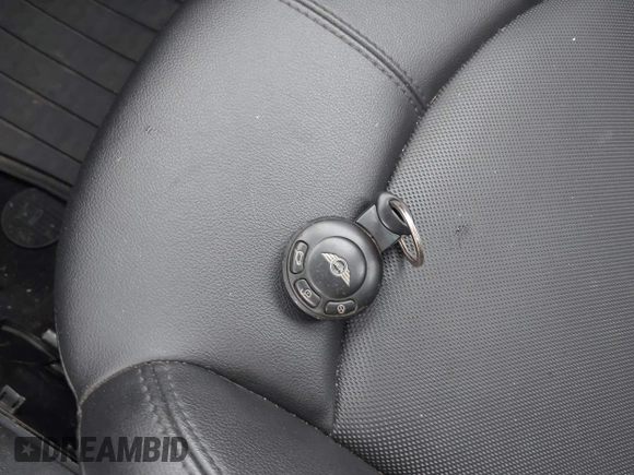2012 MINI Countryman S with VIN WMWZC5C5XCWL55727, listed as a IAAI auction lot 42704959 with 104,000 mi miles and . Bid and sale history available at DreamBid. Image 11.