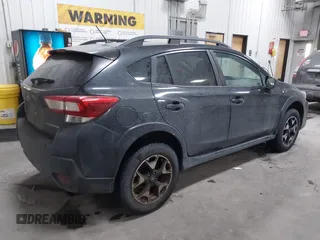 2019 Subaru Crosstrek with VIN JF2GTAAC2KH204549, listed as a IAAI auction lot 41408004 with 55,413 mi miles. Bid and sale history available at carsss.com. Image 4.