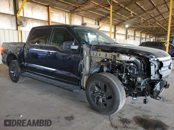 2024 Ford F-150 Lightning Flash с VIN 1FT6W3L72RWG16991, выставлен на аукционе Copart как лот 51786465 с пробегом 7 532 миль миль и Списание • Salvage title. История ставок и продаж доступна на DreamBid. Изображение 4.