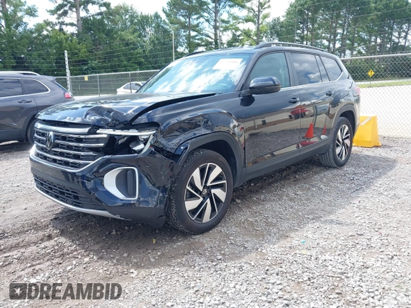 2024 Volkswagen Atlas SE with VIN 1V2WR2CA2RC531551, listed as a IAAI auction lot 42733108 with 34,551 mi miles and . Bid and sale history available at DreamBid. Image 17.