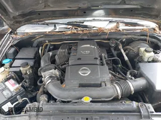 2005 Nissan Pathfinder SE with VIN 5N1AR18U55C763236, listed as a IAAI auction lot 41503166 with 330,351 mi miles. Bid and sale history available at carsss.com. Image 10.