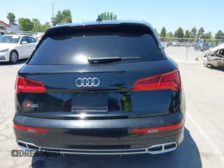 2018 Audi SQ5 Premium Plus z VIN WA1A4AFY0J2062719, wystawiony jako IAAI lot #42200681 z przebiegiem 65 320 mil mil oraz . Historia ofert i sprzedaży dostępna na DreamBid. Obrazek 16.