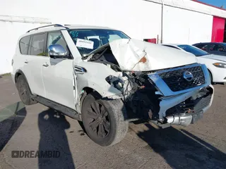 2018 Nissan Armada SL z VIN JN8AY2NC1JX500919, wystawiony jako IAAI lot #40992591 z przebiegiem 108 453 mil mil oraz . Historia ofert i sprzedaży dostępna na DreamBid. Obrazek 1.