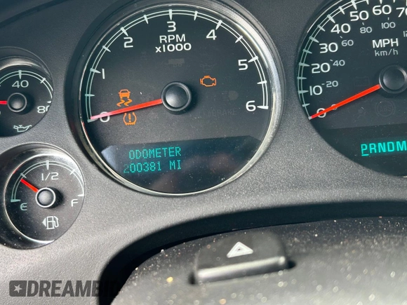 2012 Chevrolet Suburban LT with VIN 1GNSCJE09CR102323, listed as a Copart auction lot 52036785 with 200,381 mi miles and Clean title. Bid and sale history available at DreamBid. Image 8.