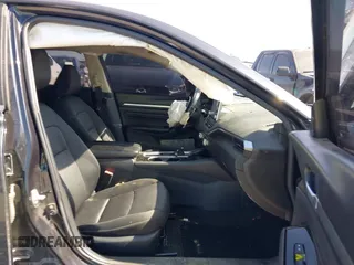 2021 Nissan Altima SV with VIN 1N4BL4DV9MN335558, listed as a IAAI auction lot 41969465 with 100,581 mi miles and . Bid and sale history available at carsss.com. Image 5.