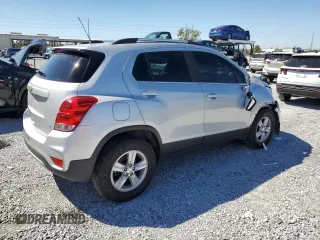 2017 Chevrolet Trax LT with VIN 3GNCJPSBXHL229485, listed as a Copart auction lot 48957505 with 73,141 mi miles and Salvage Title. Bid and sale history available at carsss.com. Image 3.