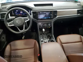 2023 Volkswagen Atlas SEL z VIN 1V2BR2CA3PC508436, wystawiony jako Copart lot #63633784 z przebiegiem 45 428 mil mil oraz Szkoda całkowita • Salvage title. Historia ofert i sprzedaży dostępna na DreamBid. Obrazek 8.