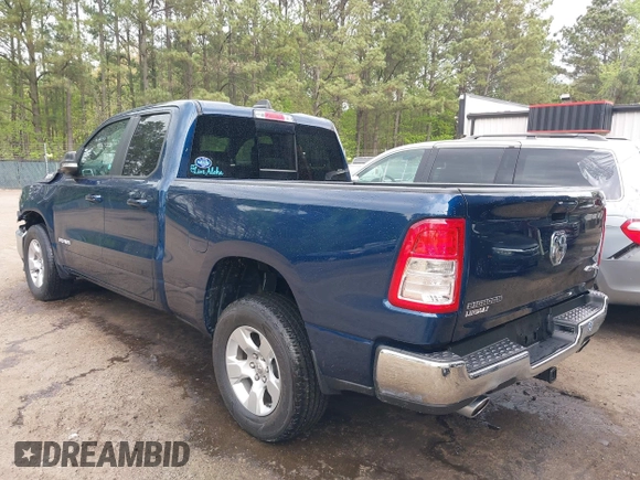 2022 Ram 1500 Big Horn z VIN 1C6SRFBT7NN180040, wystawiony jako IAAI lot #42017277 z przebiegiem 31 836 mil mil oraz . Historia ofert i sprzedaży dostępna na DreamBid. Obrazek 3.