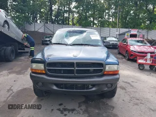 2002 Dodge Dakota с VIN 1B7GG12X62S641705, выставлен на аукционе IAAI как лот 42435567 с пробегом 176 930 миль миль и . История ставок и продаж доступна на DreamBid. Изображение 12.
